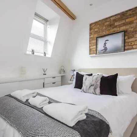 Stylish 1 Bedroom Apartment Near Northcote Road Λονδίνο Εξωτερικό φωτογραφία