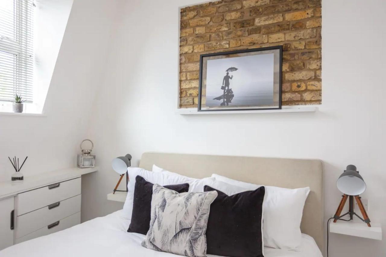Stylish 1 Bedroom Apartment Near Northcote Road Λονδίνο Εξωτερικό φωτογραφία